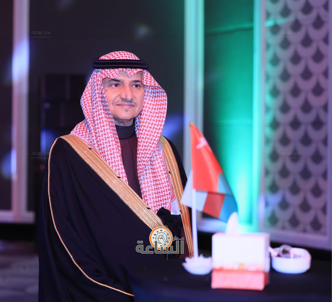 Madar Al-Saa Images 0.2371949663124494