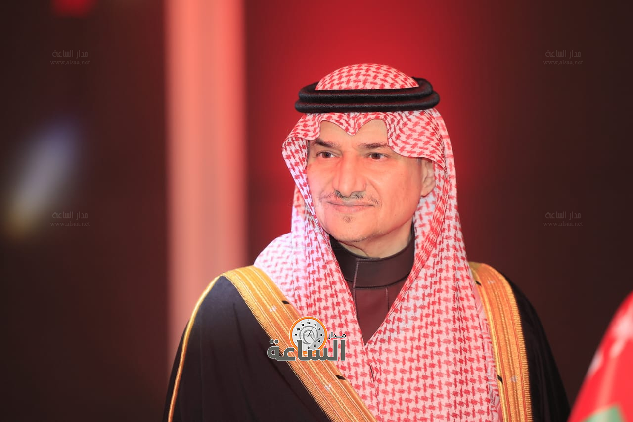 Madar Al-Saa Images 0.10670297851644162