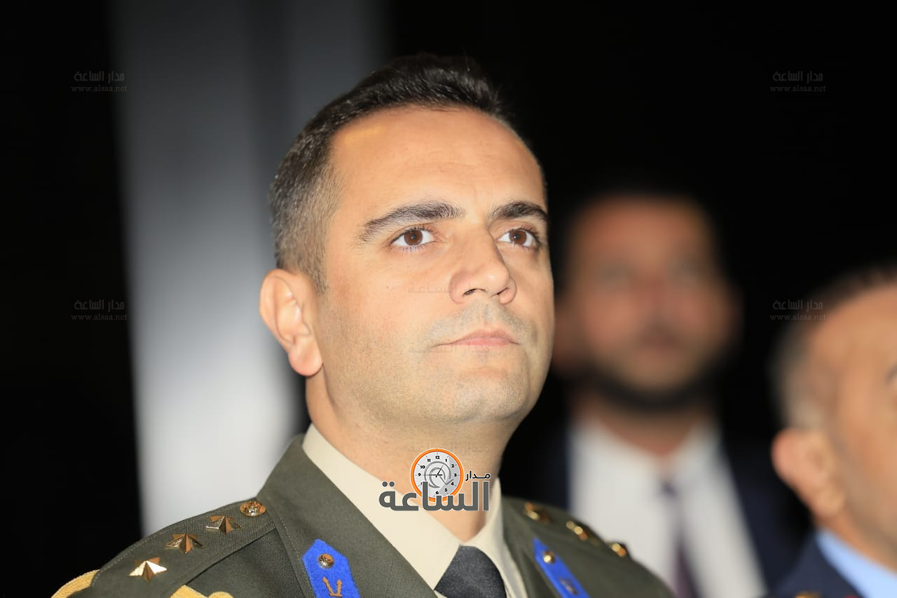 Madar Al-Saa Images 0.9619386299424243