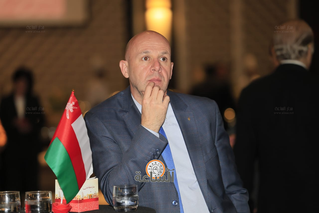 Madar Al-Saa Images 0.8468815180526476