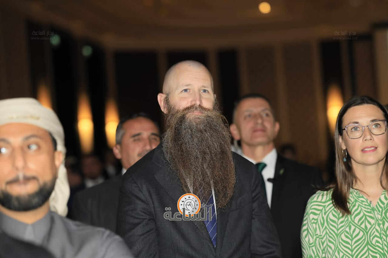 Madar Al-Saa Images 0.30224164387989394