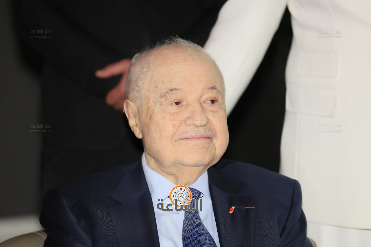 Madar Al-Saa Images 0.16090228515739935