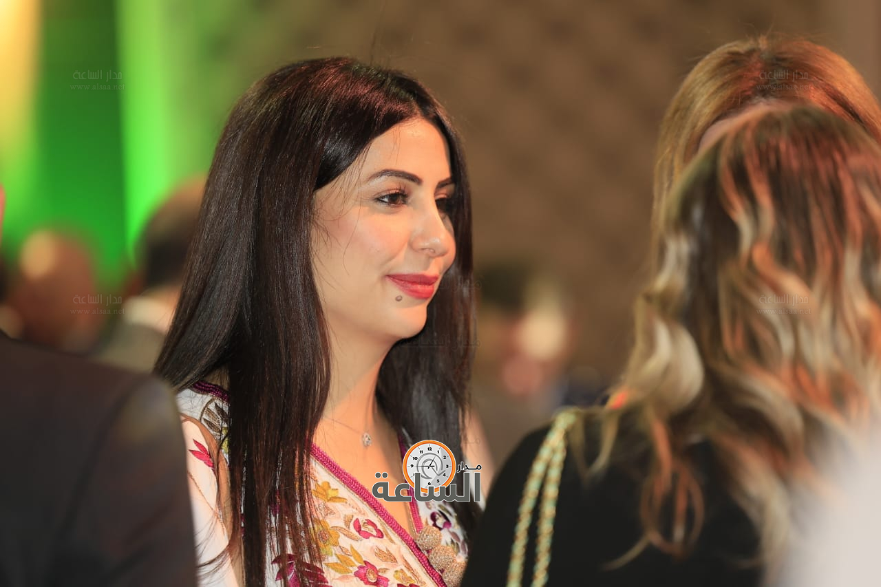 Madar Al-Saa Images 0.8535397825028316