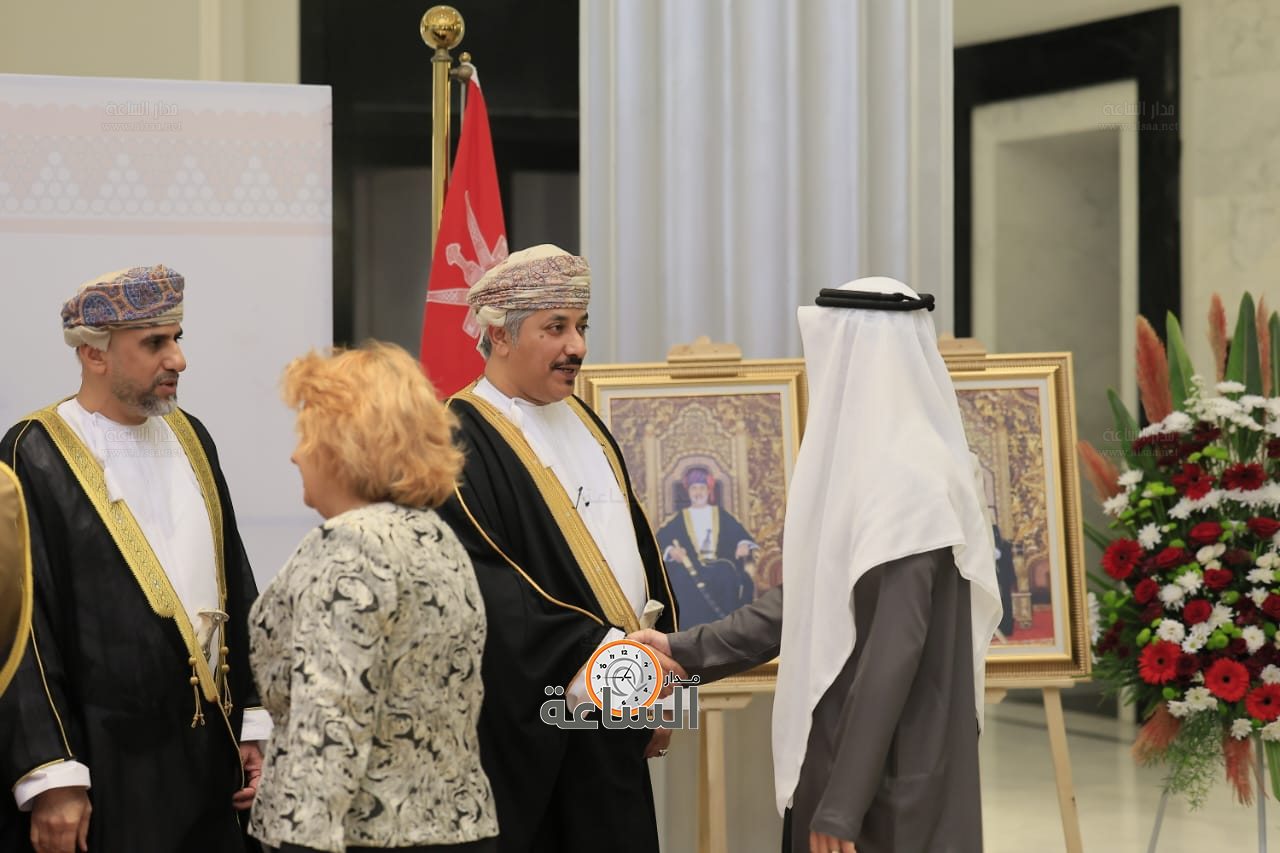 Madar Al-Saa Images 0.5411554057138549