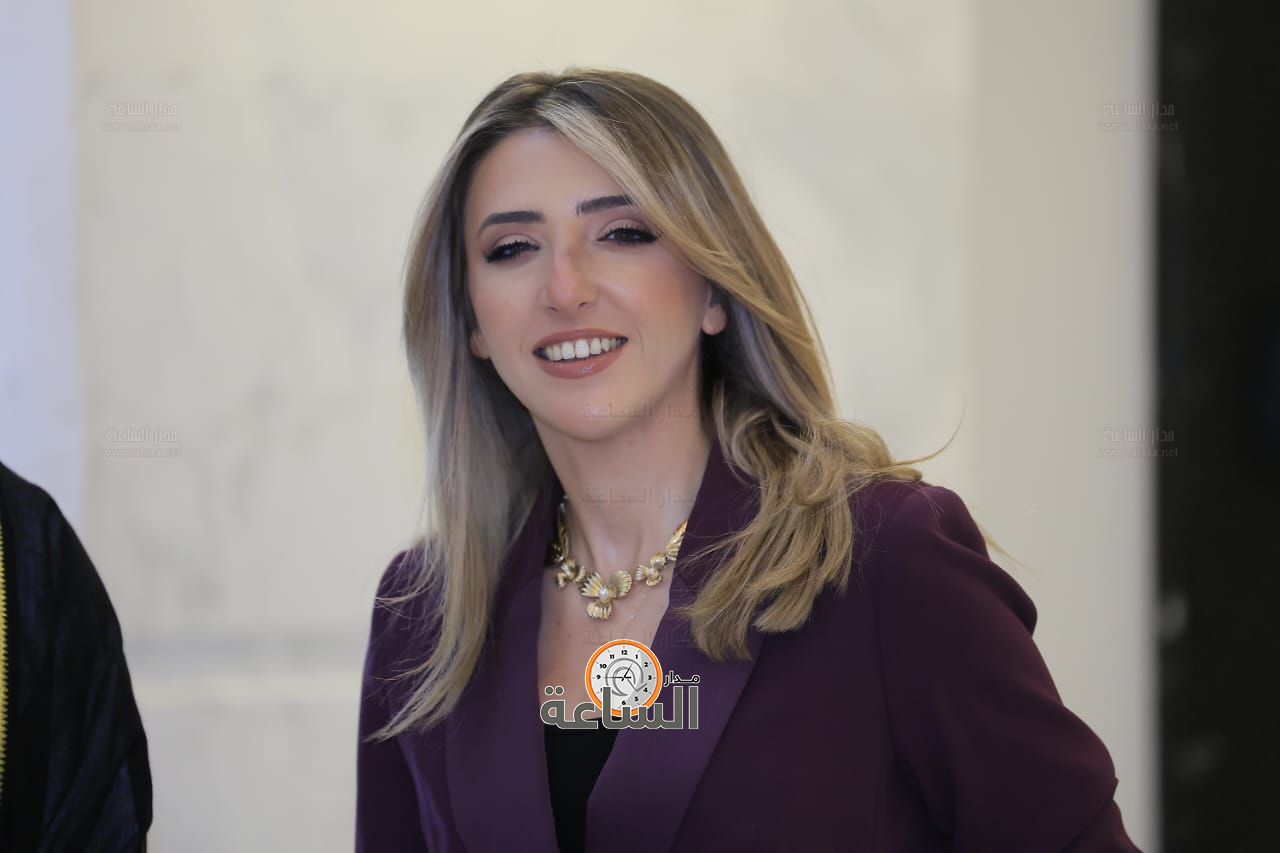 Madar Al-Saa Images 0.04305657334862867