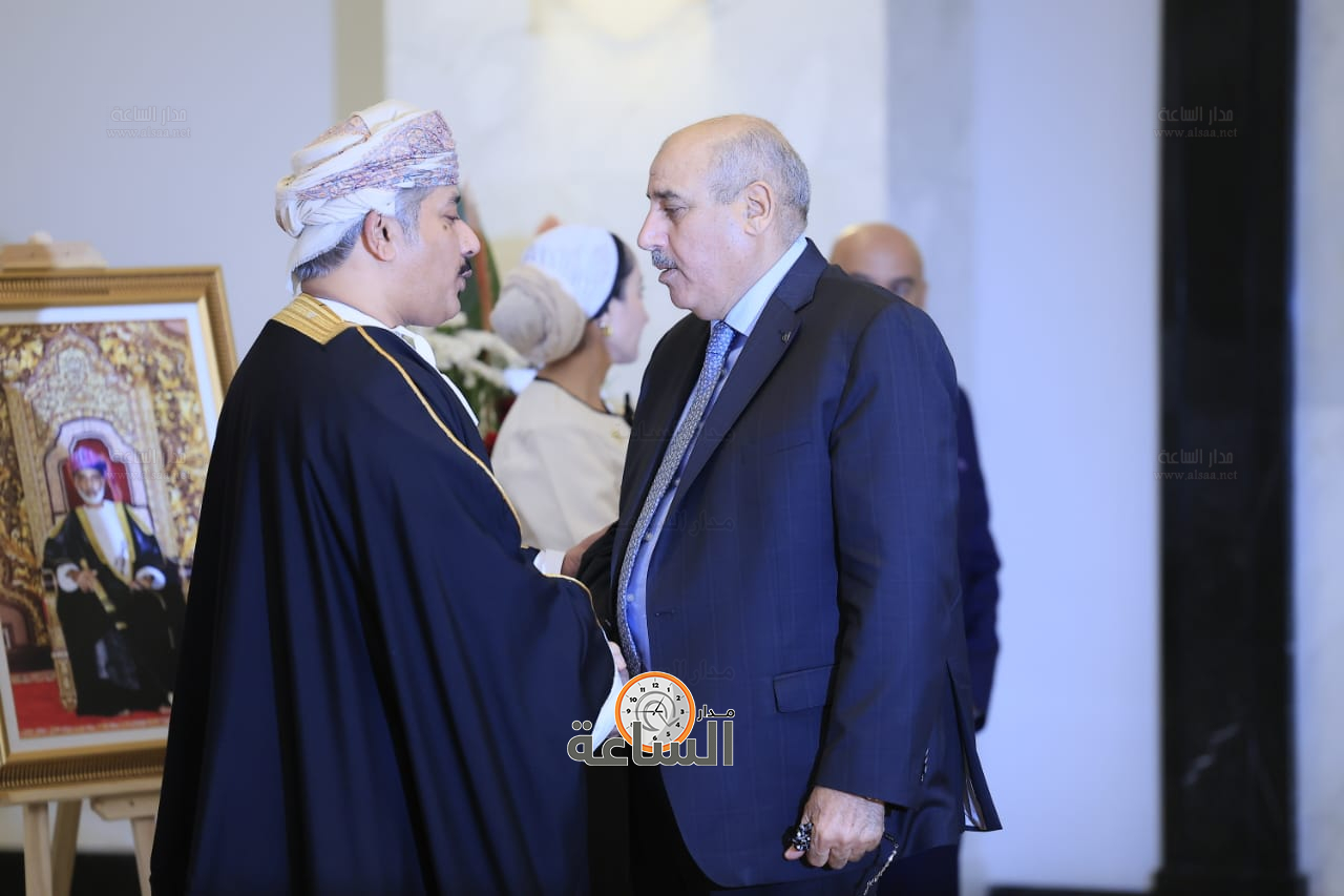 Madar Al-Saa Images 0.7898522870276252