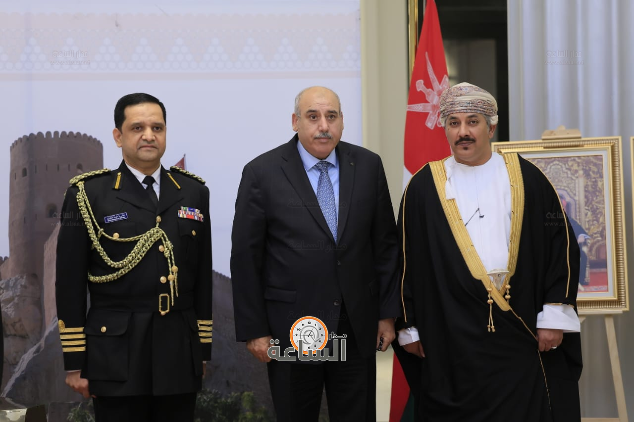 Madar Al-Saa Images 0.7153971347823741