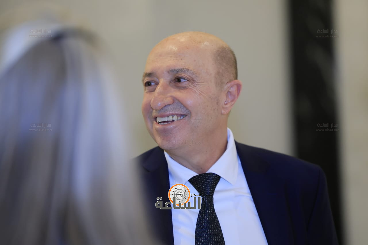 Madar Al-Saa Images 0.11248436286215113