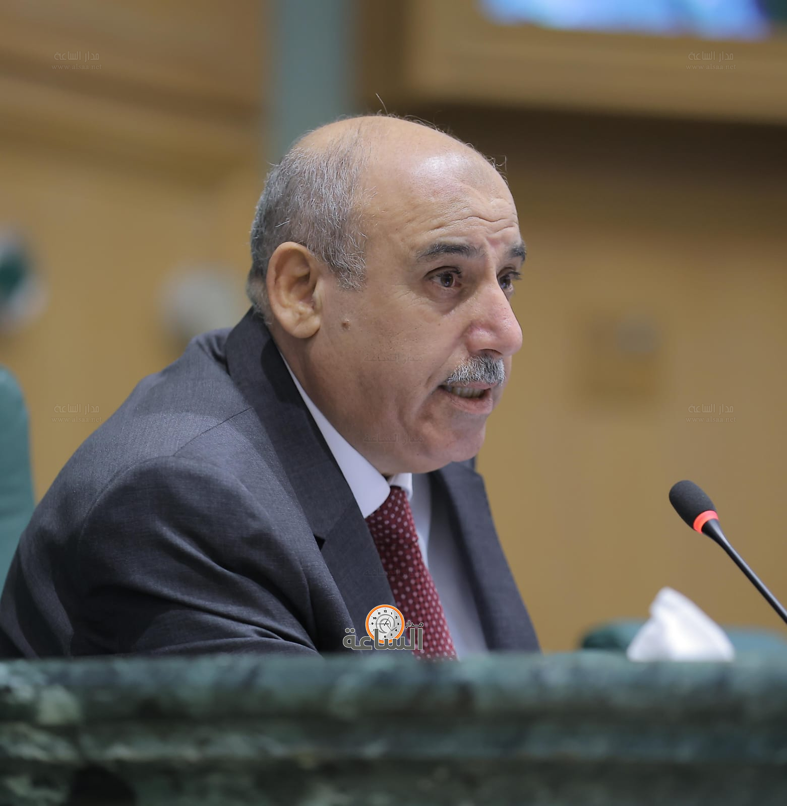 Madar Al-Saa Images 0.5451453879747218