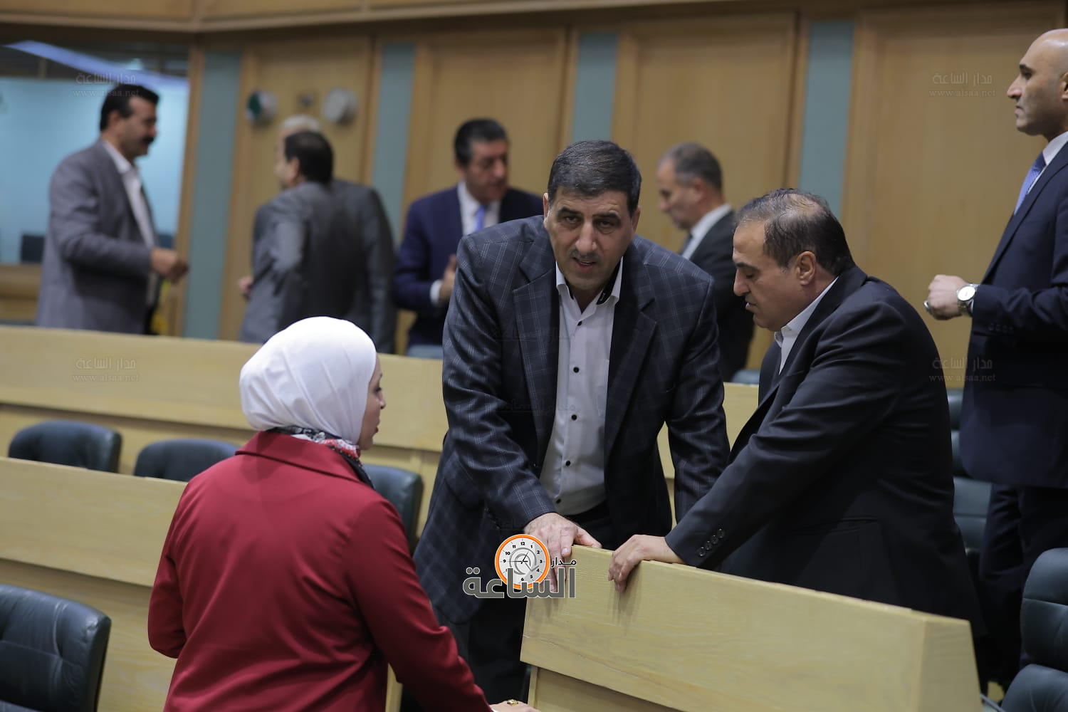 Madar Al-Saa Images 0.2994646904168796