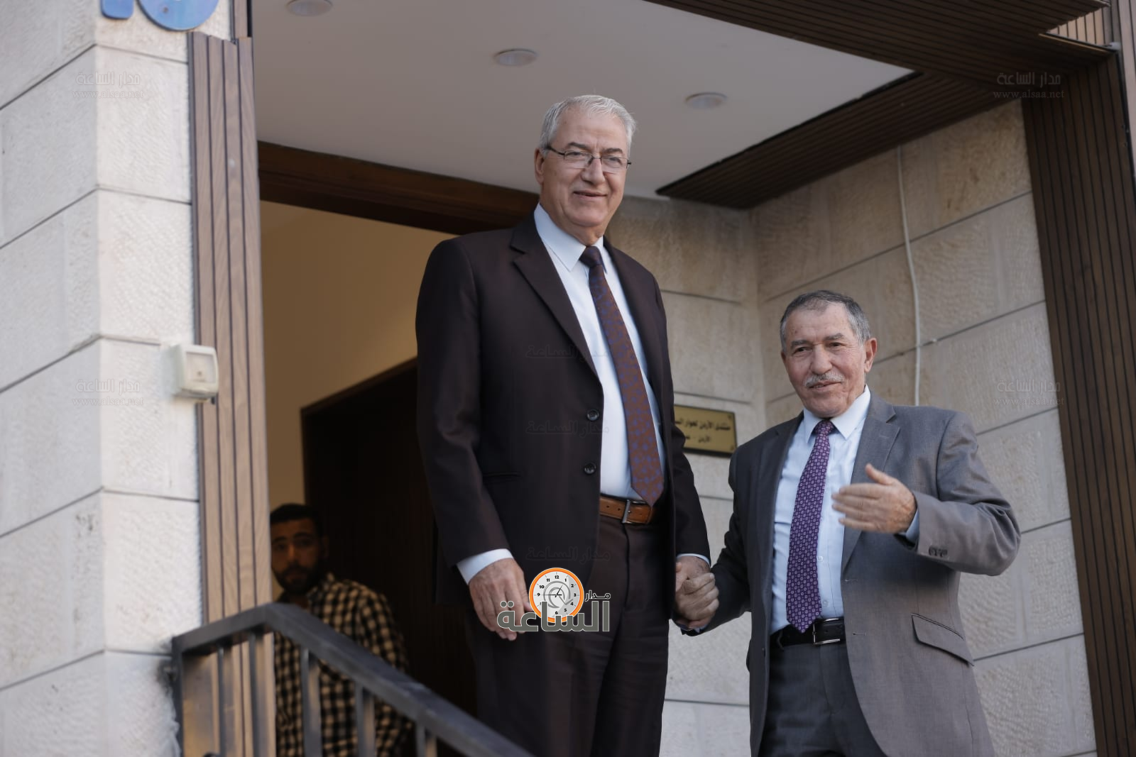 Madar Al-Saa Images 0.8434436881634073