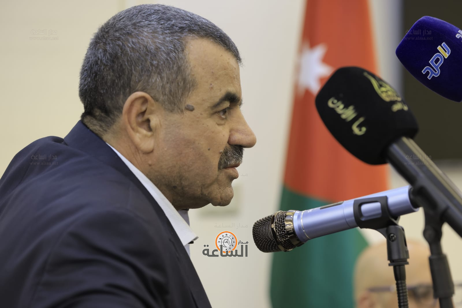 Madar Al-Saa Images 0.36746638279370947