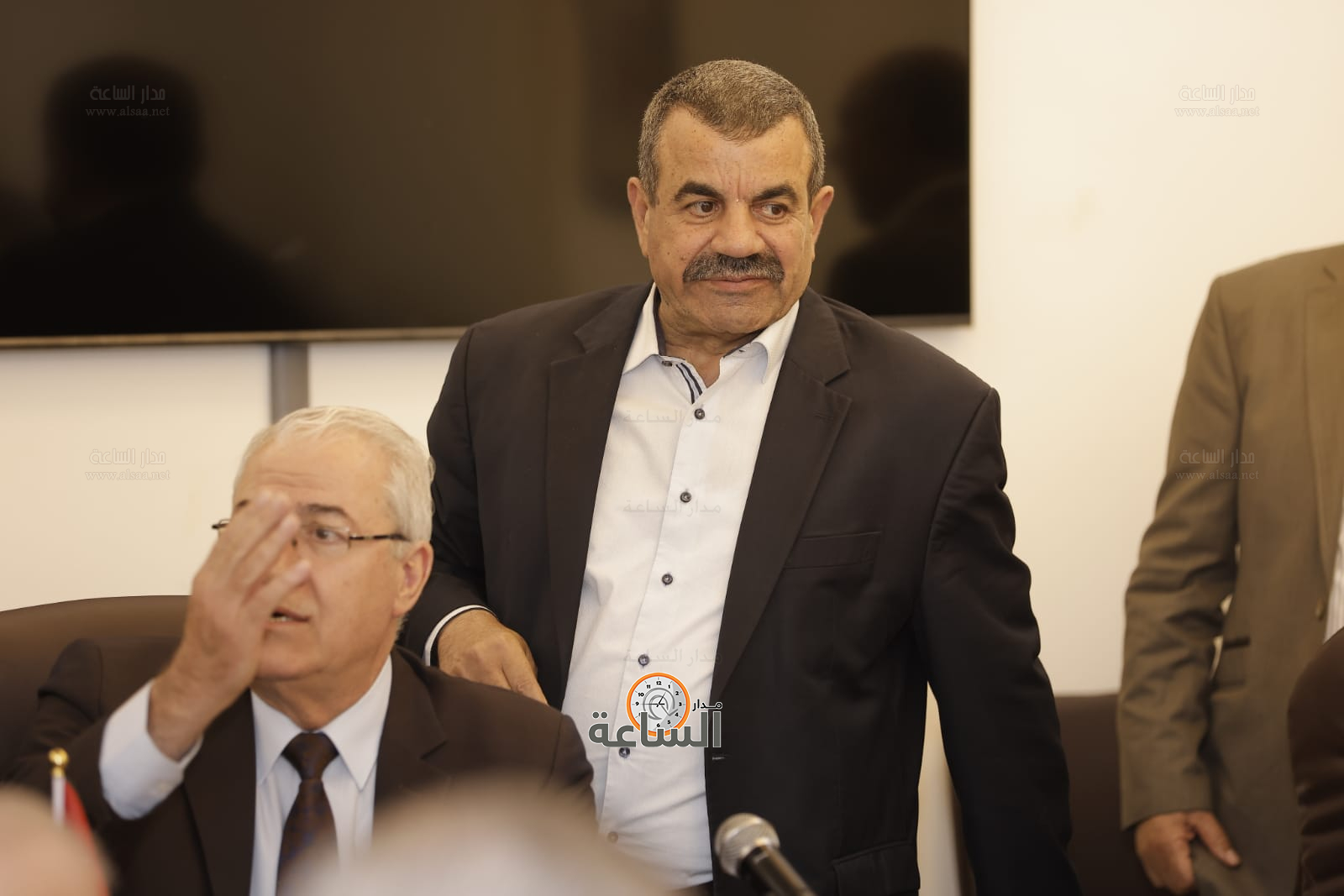 Madar Al-Saa Images 0.08001531815473195