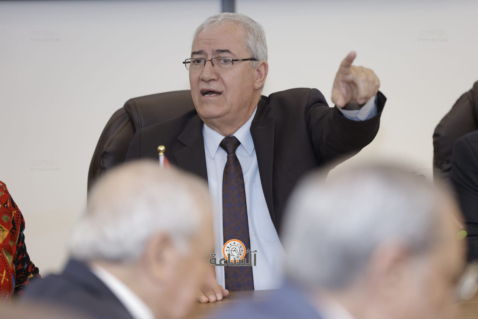 Madar Al-Saa Images 0.7675563385675702