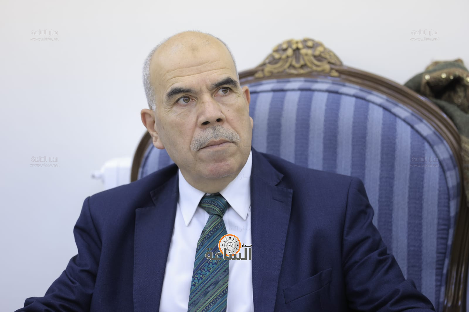 Madar Al-Saa Images 0.2616172597750107