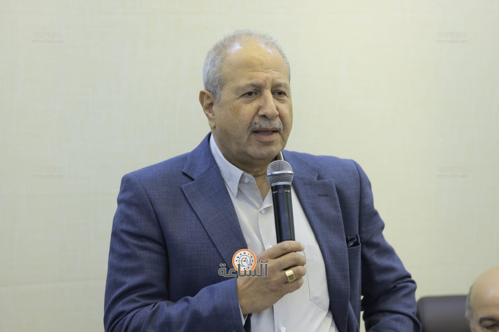 Madar Al-Saa Images 0.8886542647968193