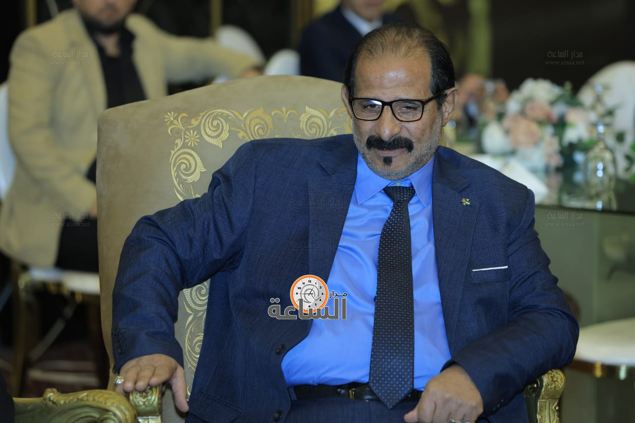 Madar Al-Saa Images 0.1560836024902842