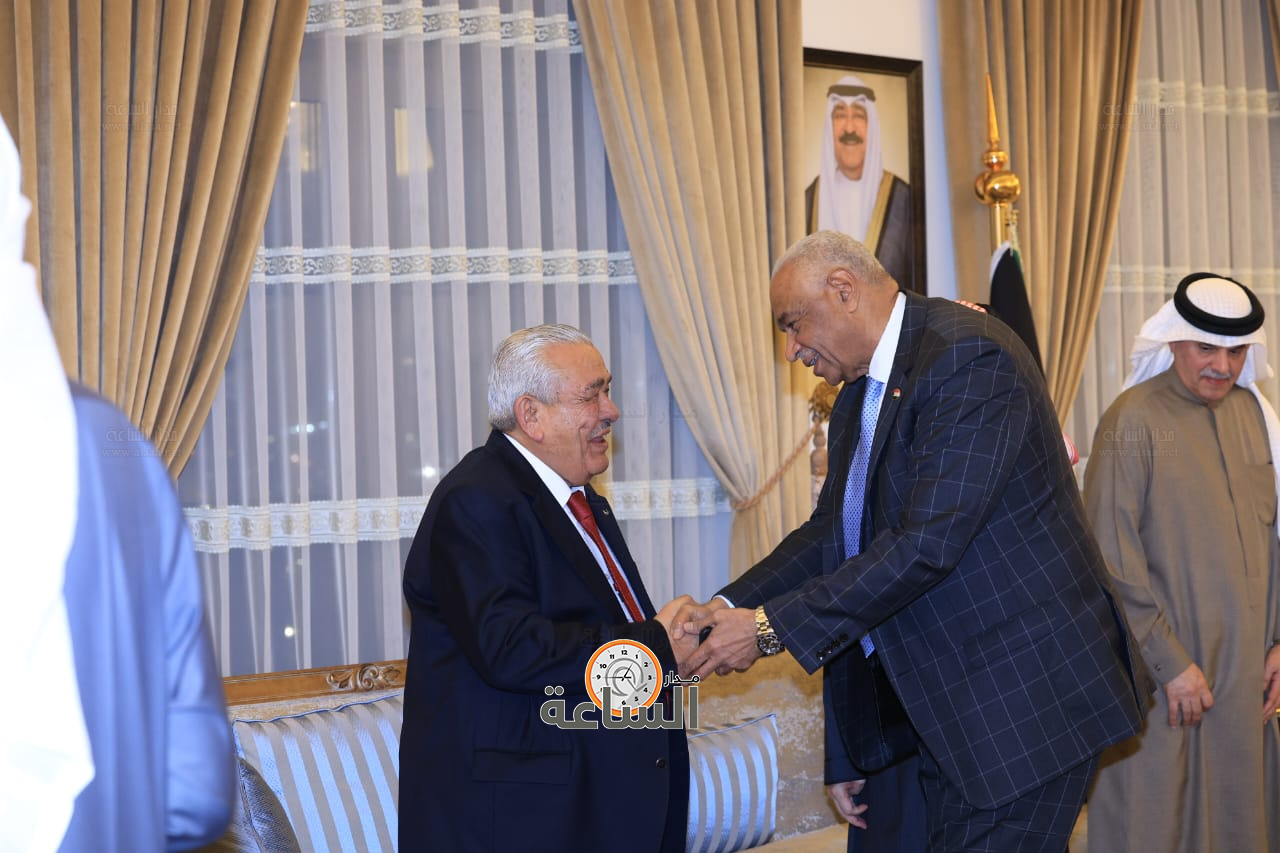 Madar Al-Saa Images 0.17184821055843458