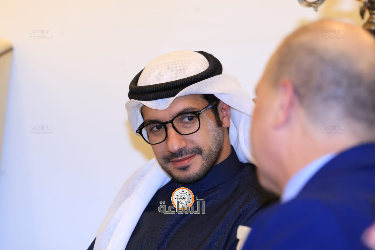 Madar Al-Saa Images 0.9484414195409098