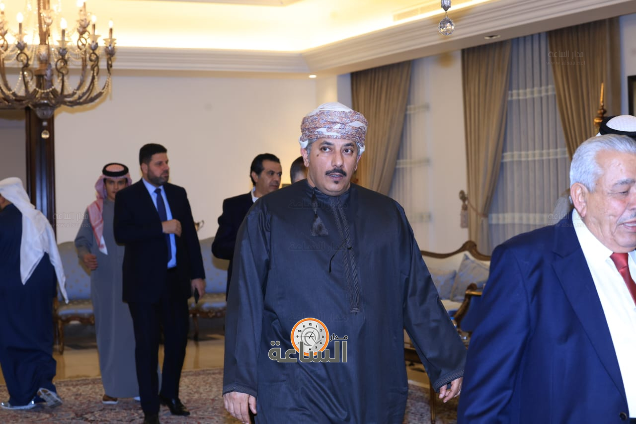 Madar Al-Saa Images 0.04137702130519505