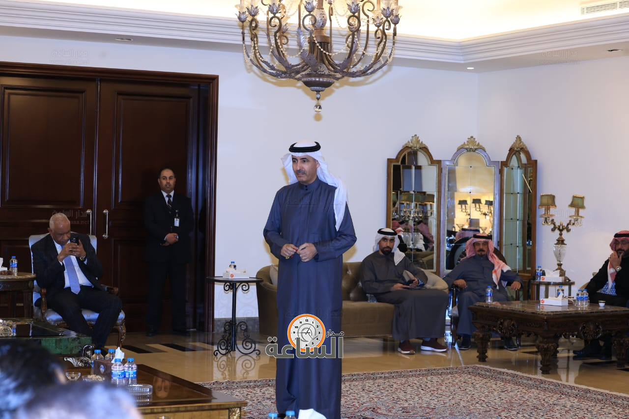 Madar Al-Saa Images 0.8339975293223257