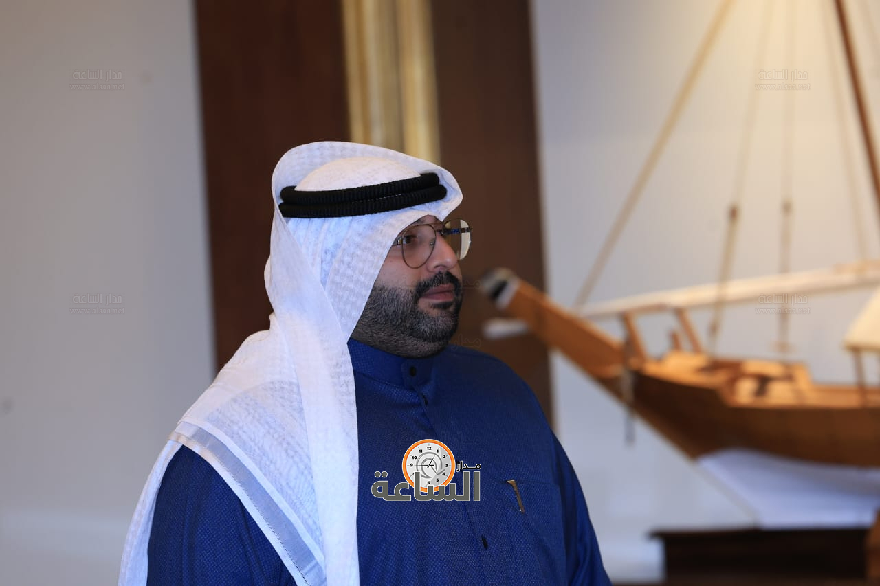 Madar Al-Saa Images 0.11888823169942675