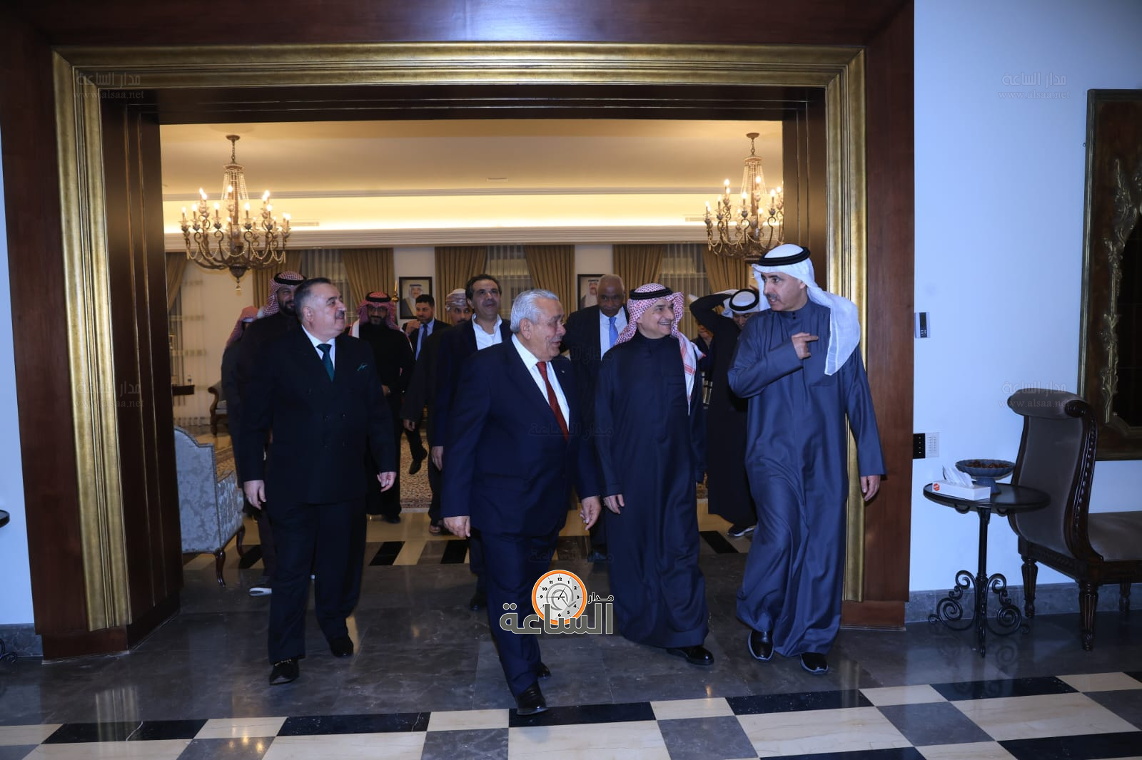 Madar Al-Saa Images 0.7706669470322235