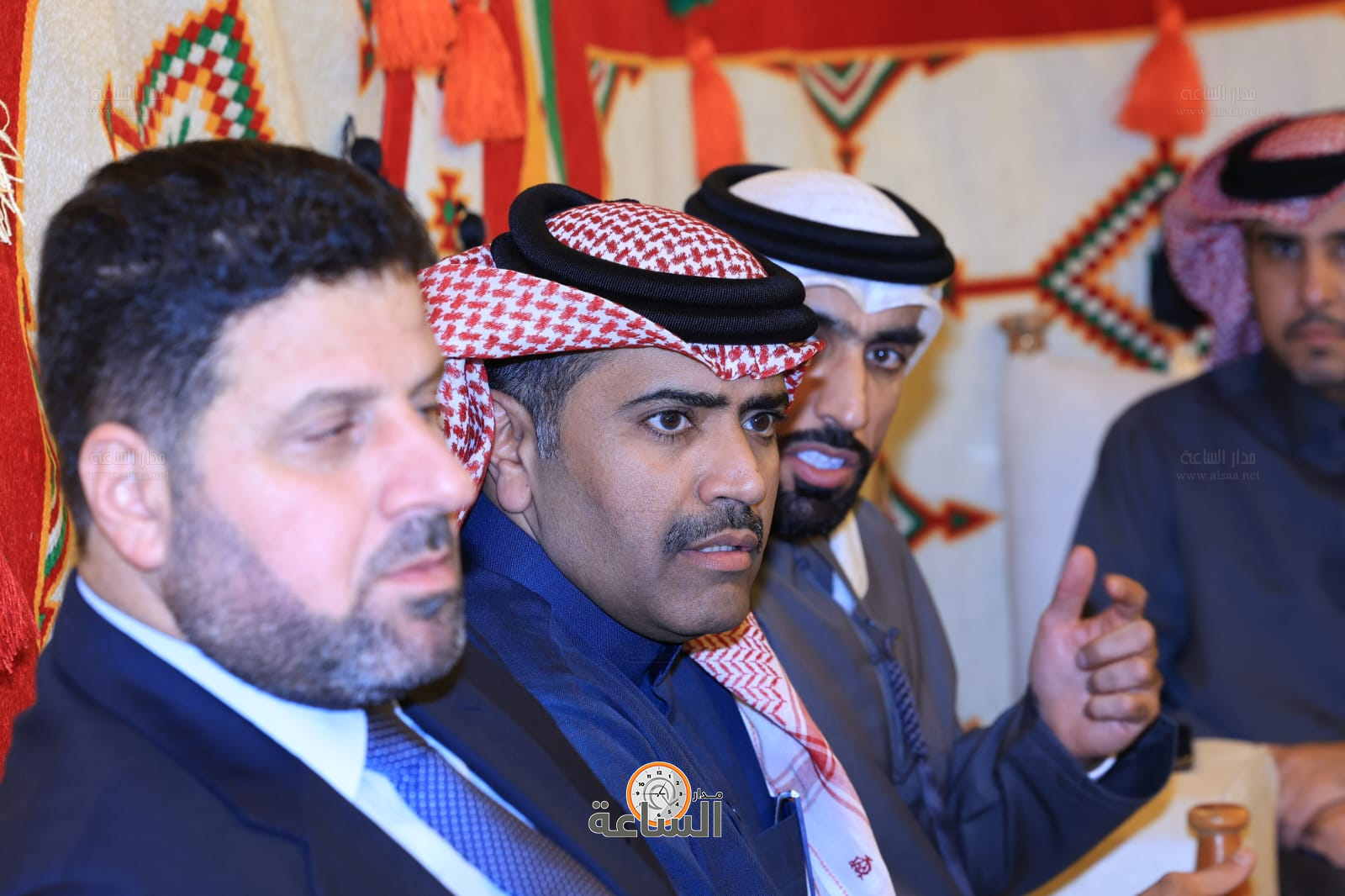 Madar Al-Saa Images 0.006958220353209477