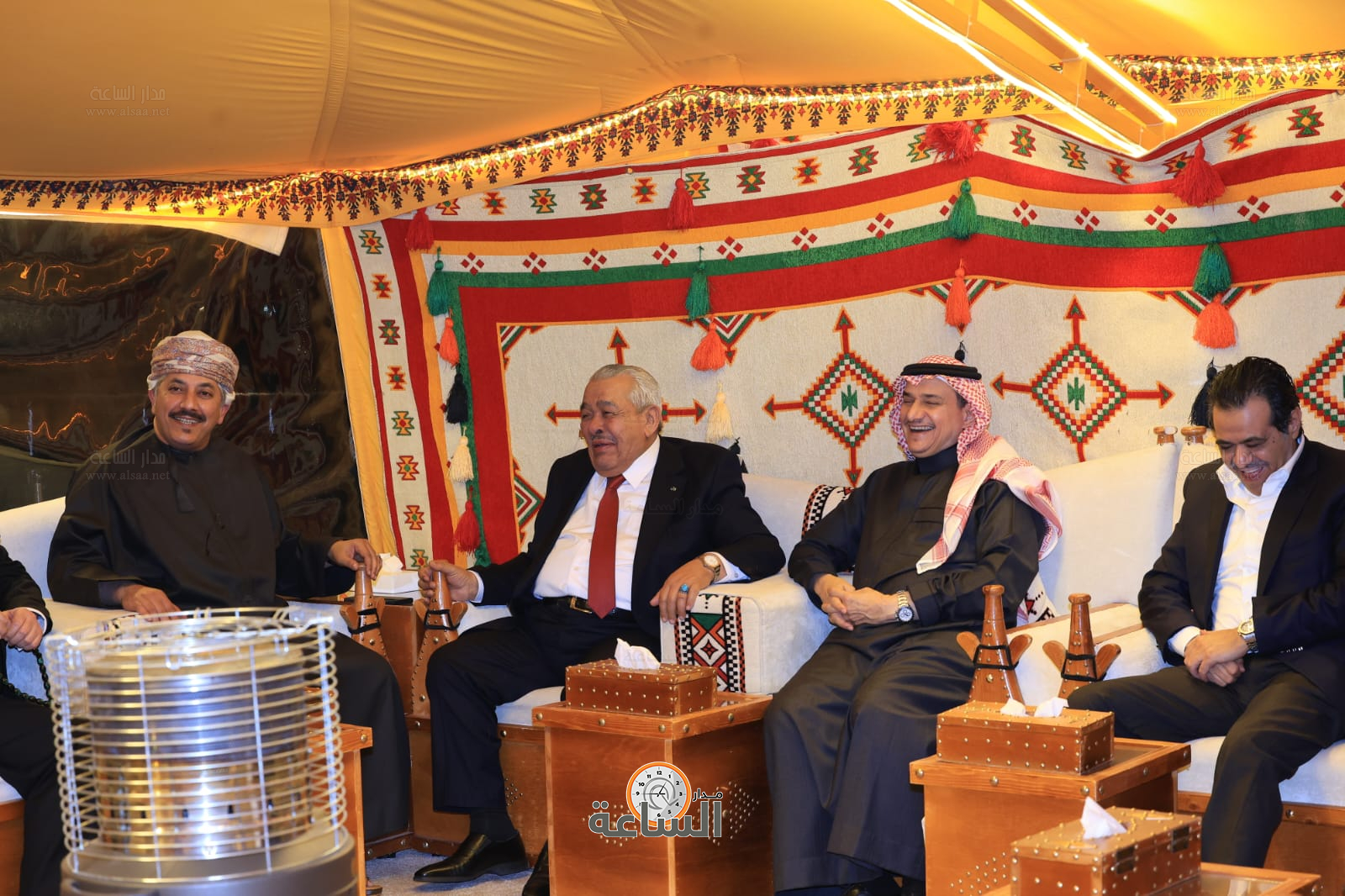 Madar Al-Saa Images 0.07979453434867834