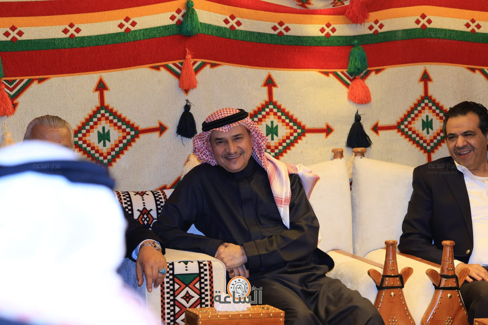 Madar Al-Saa Images 0.47526336940279357