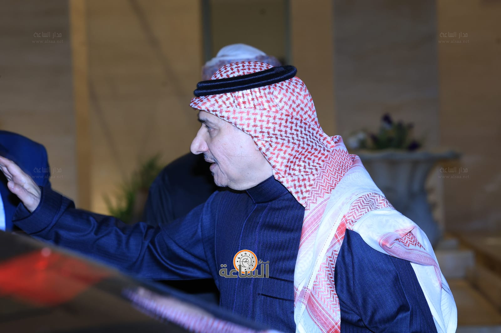 Madar Al-Saa Images 0.9856336439766323