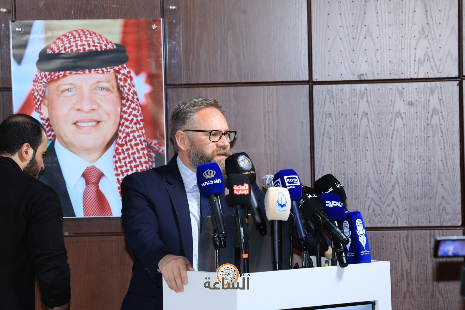 Madar Al-Saa Images 0.3604407337741099