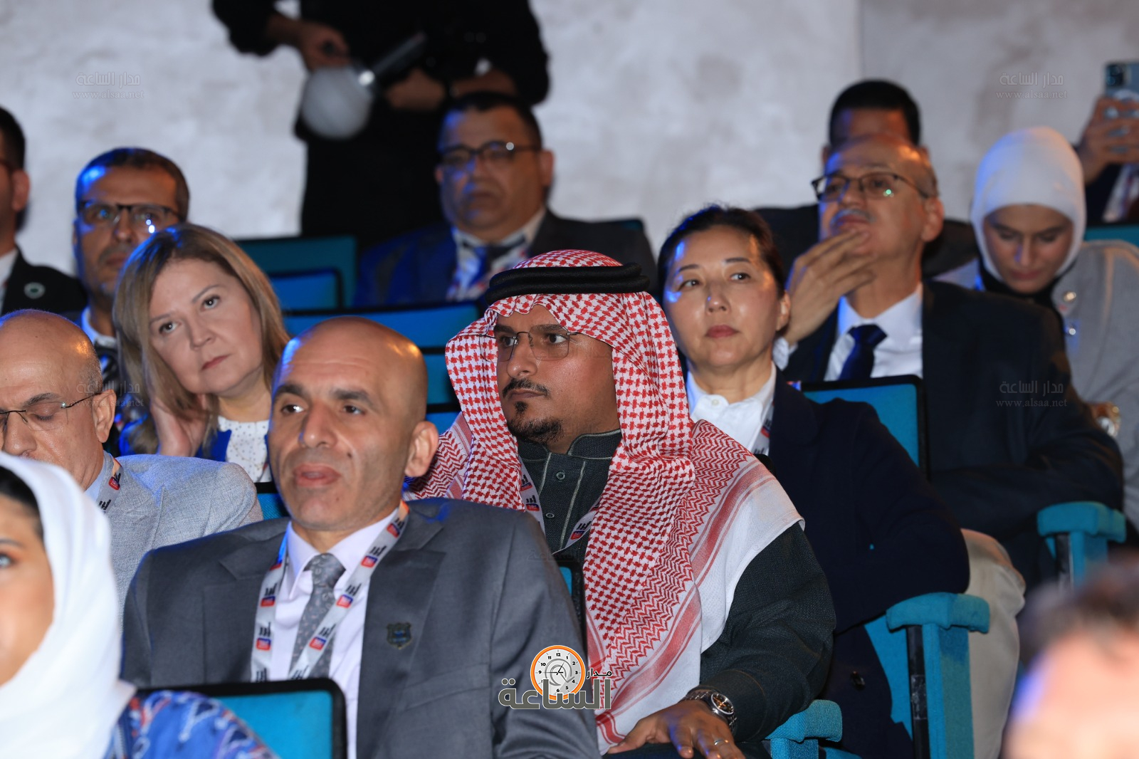 Madar Al-Saa Images 0.5288607851693896