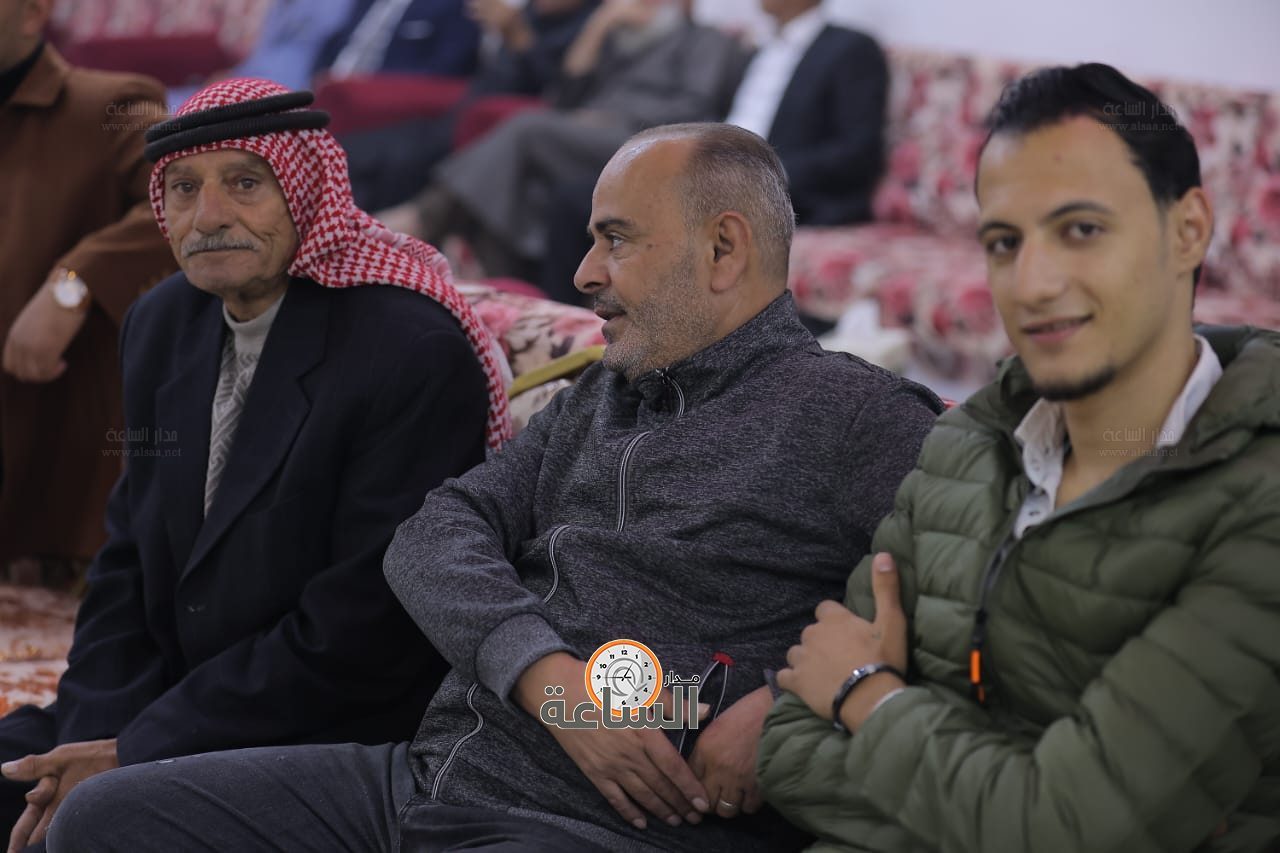 Madar Al-Saa Images 0.816373613111984