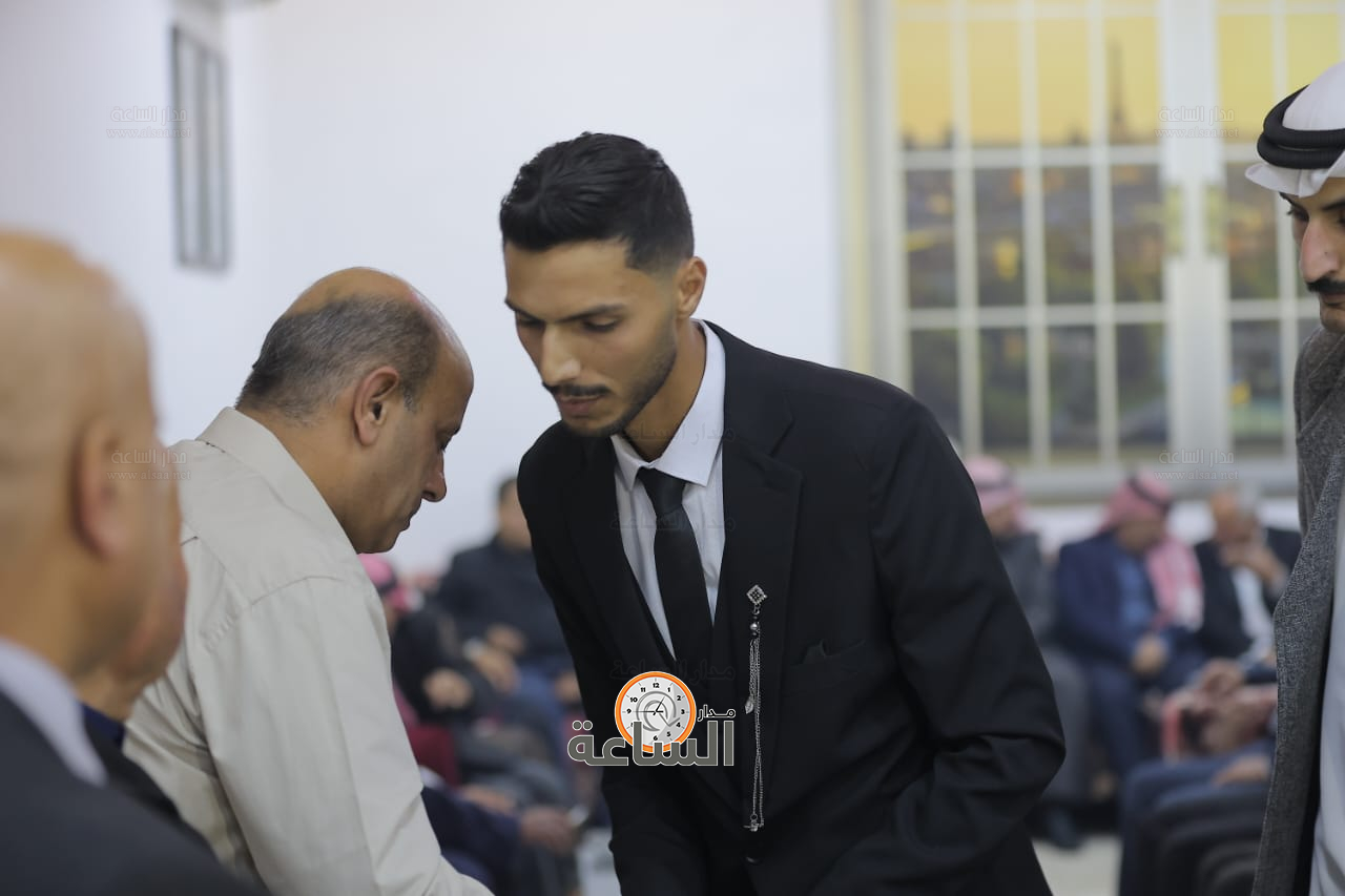 Madar Al-Saa Images 0.16278294888253486