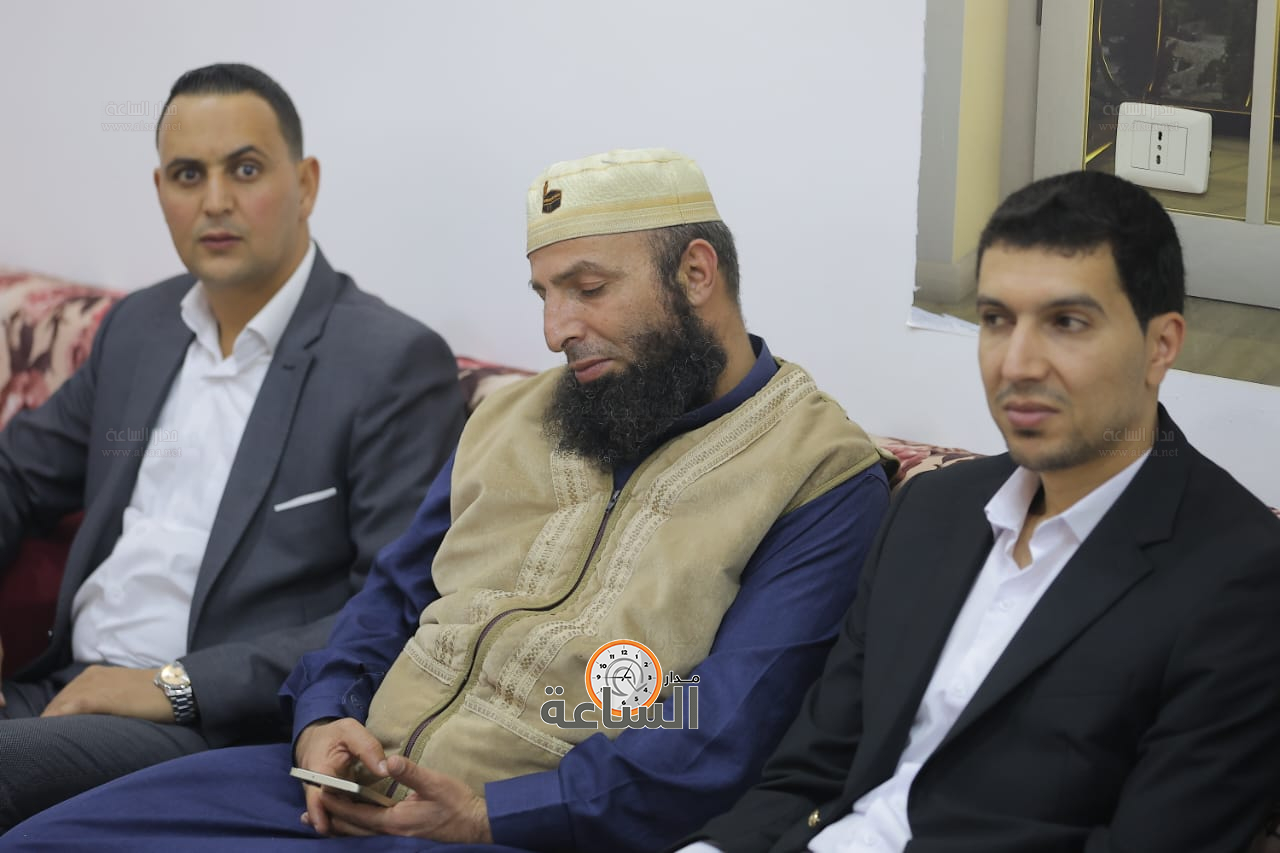 Madar Al-Saa Images 0.4964473831037147