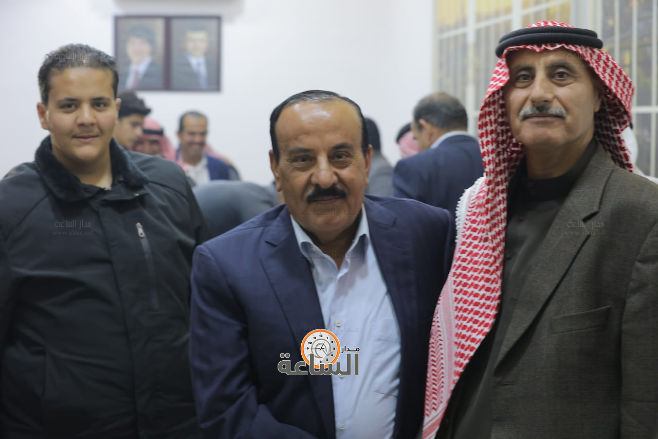 Madar Al-Saa Images 0.9329950824589526