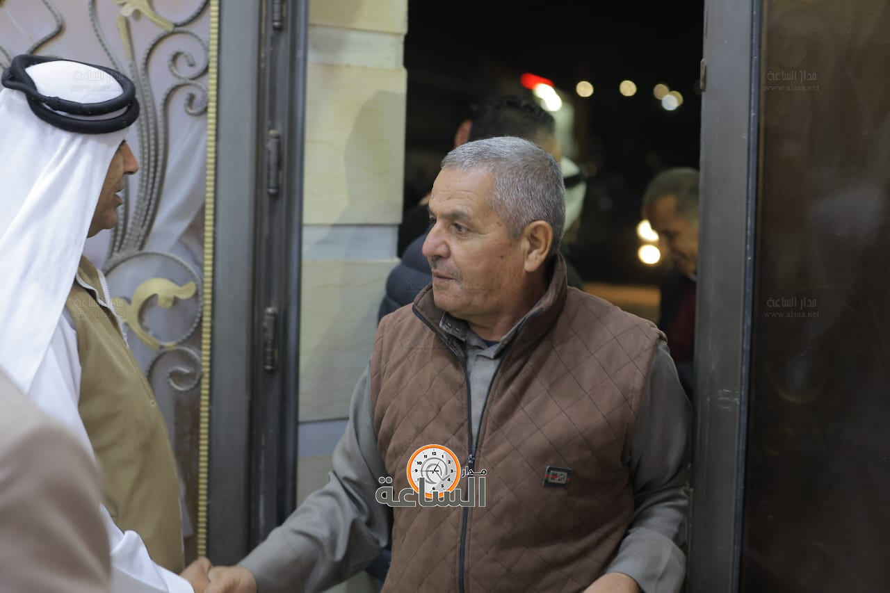 Madar Al-Saa Images 0.4588258816866393