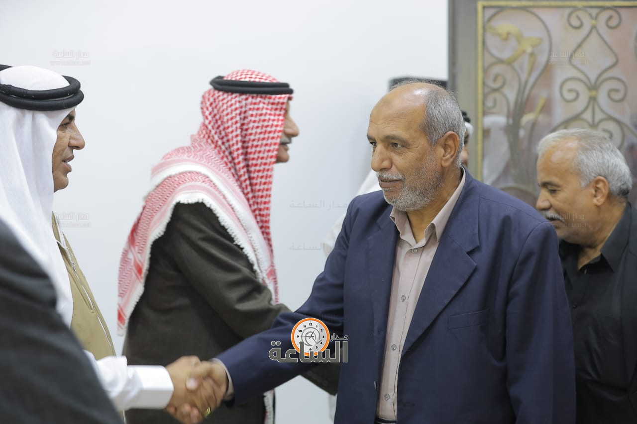 Madar Al-Saa Images 0.234065534804206