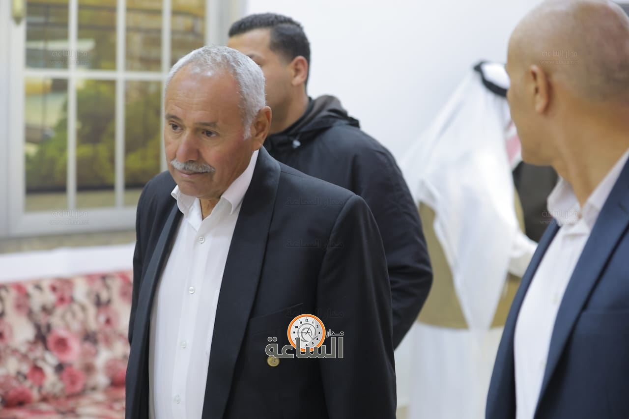 Madar Al-Saa Images 0.933803170721477