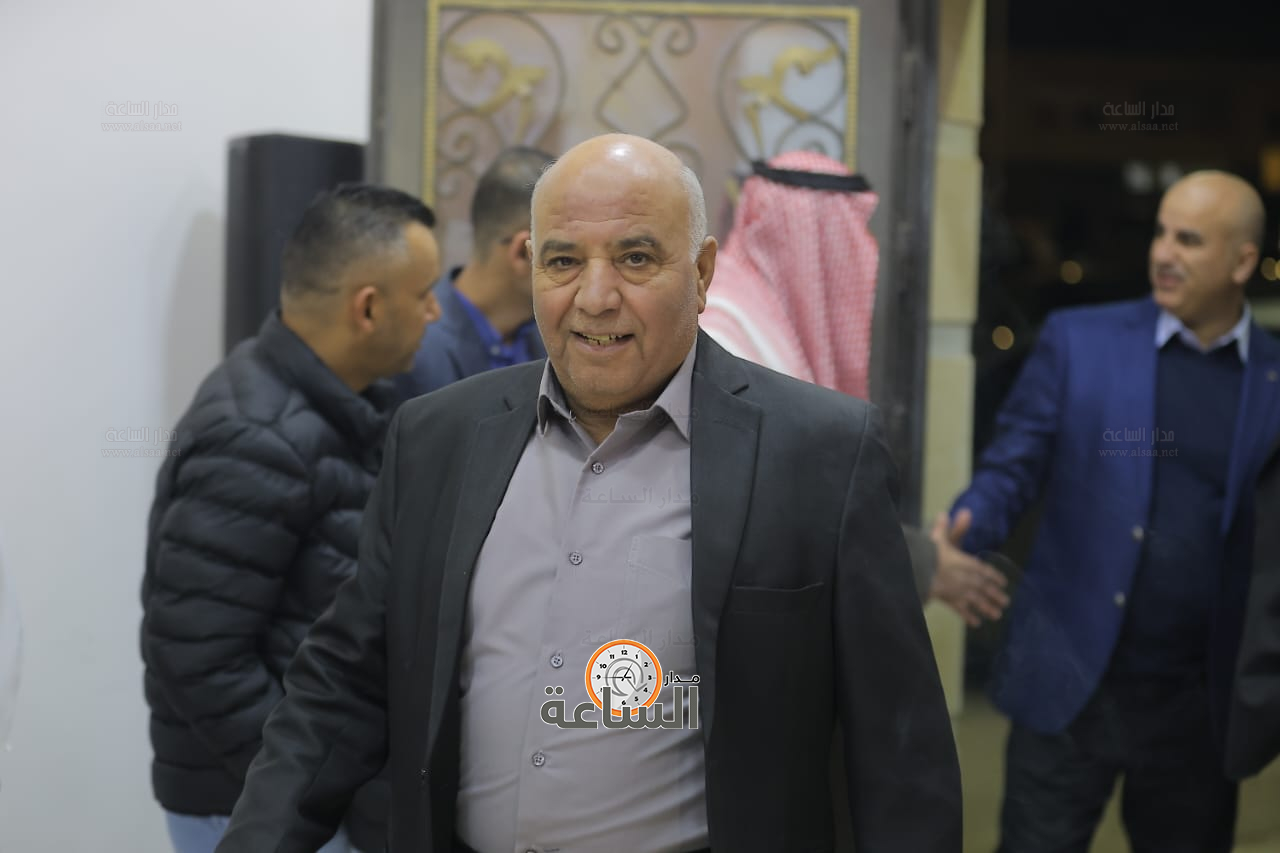 Madar Al-Saa Images 0.7144656430363717