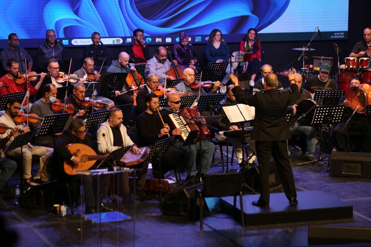 Madar Al-Saa Images 0.437203298708695