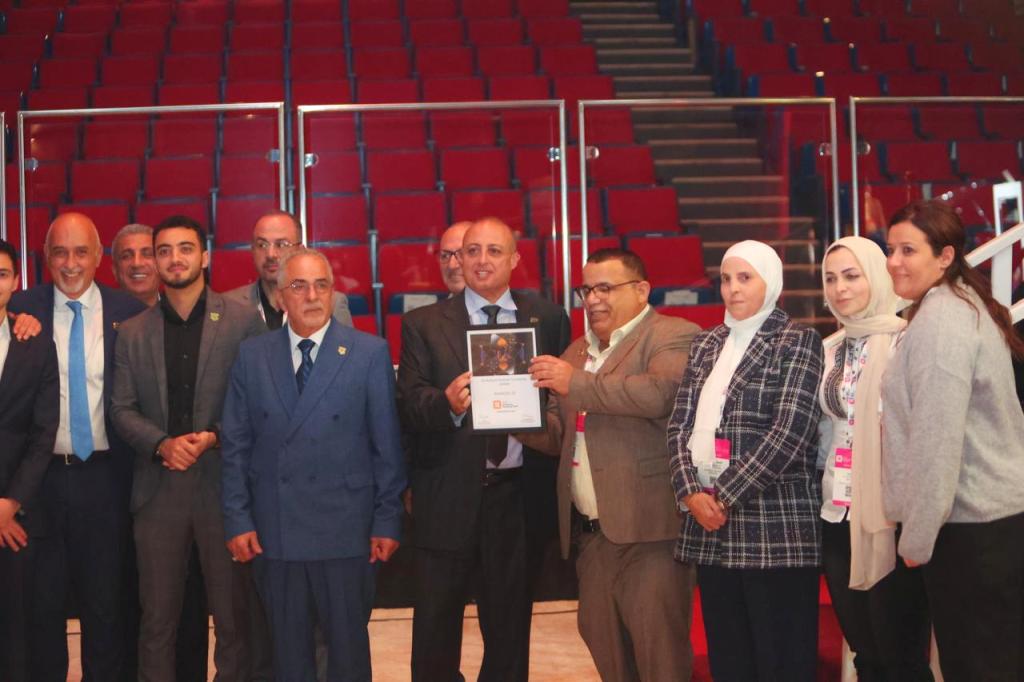 Madar Al-Saa Images 0.297999808232279