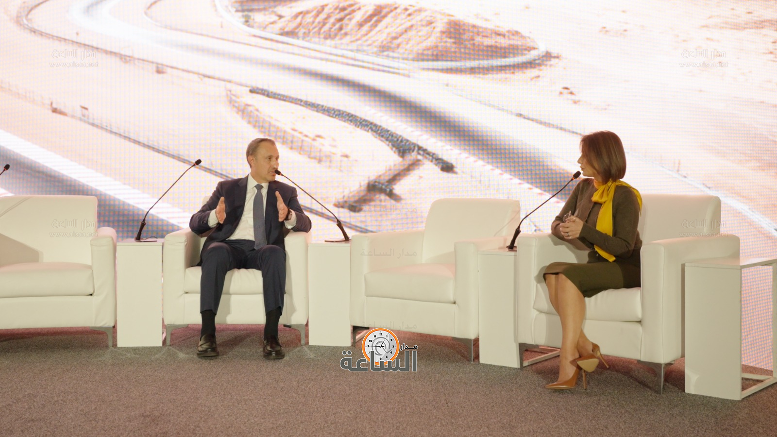 Madar Al-Saa Images 0.41937480851045517