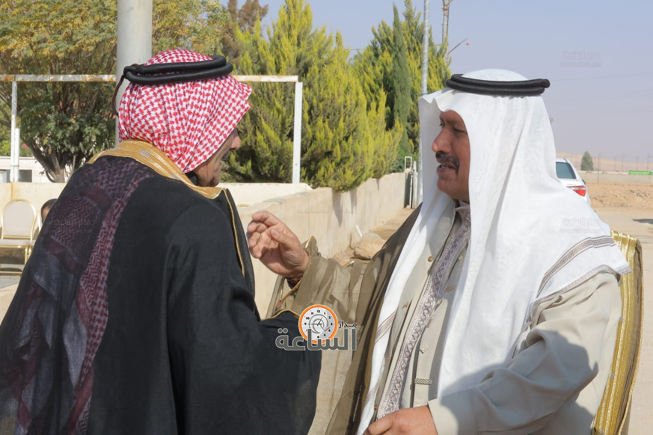 Madar Al-Saa Images 0.8811691612918682