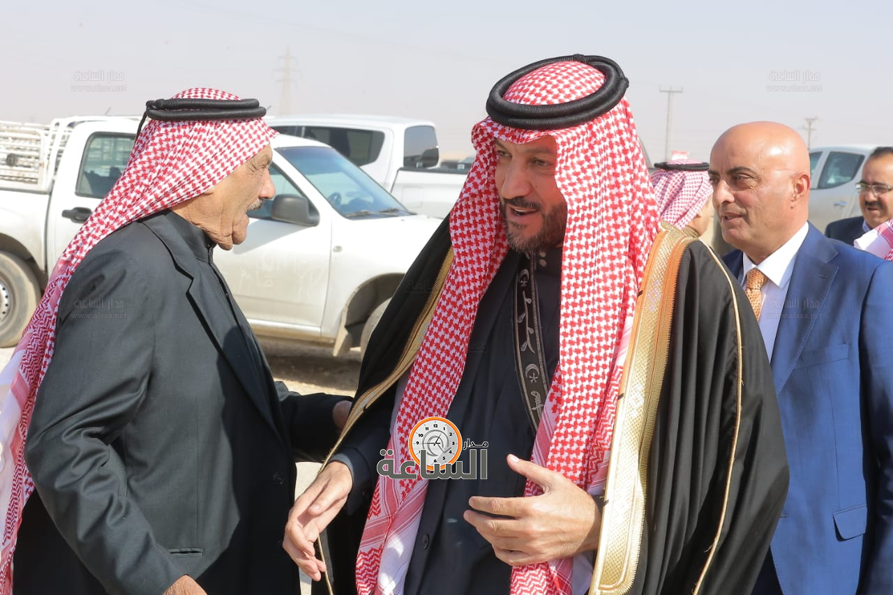 Madar Al-Saa Images 0.1836392364448246