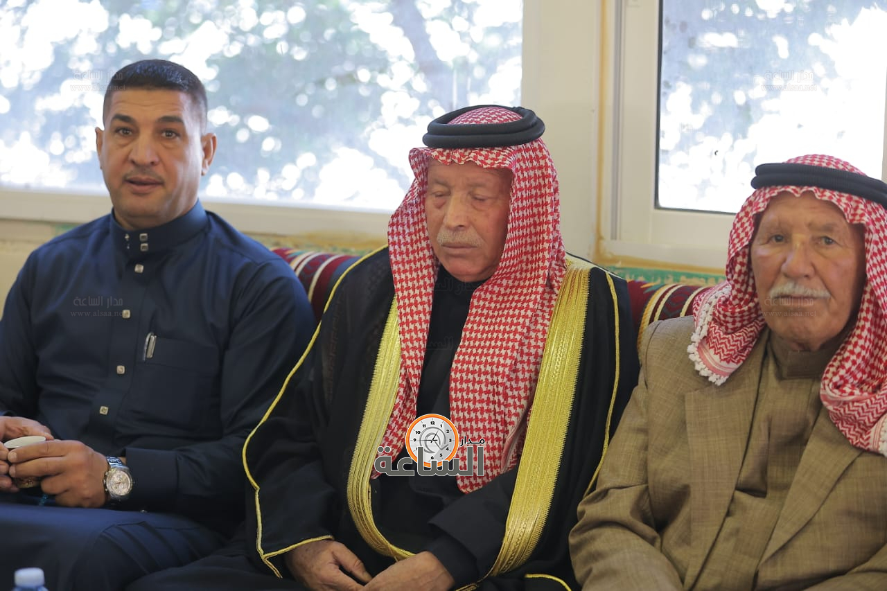 Madar Al-Saa Images 0.4397885627999294