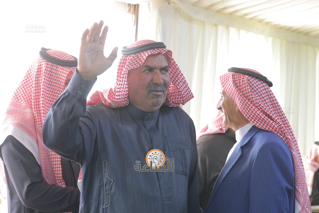 Madar Al-Saa Images 0.37322118858571185