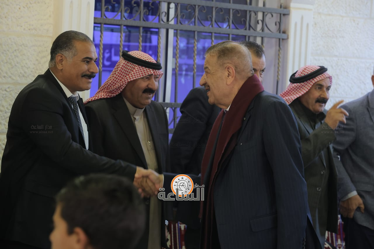 Madar Al-Saa Images 0.7769714948750732