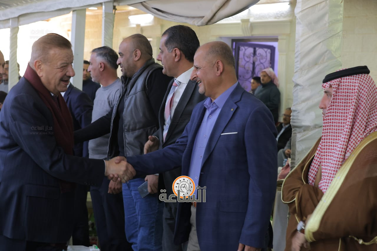 Madar Al-Saa Images 0.03755300298139519